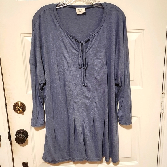 Suzanne Betro Women's Tunic Blue - Picture 1 of 8